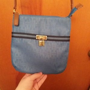 Sporty blue Tommy Hilfiger padlock crossbody bag